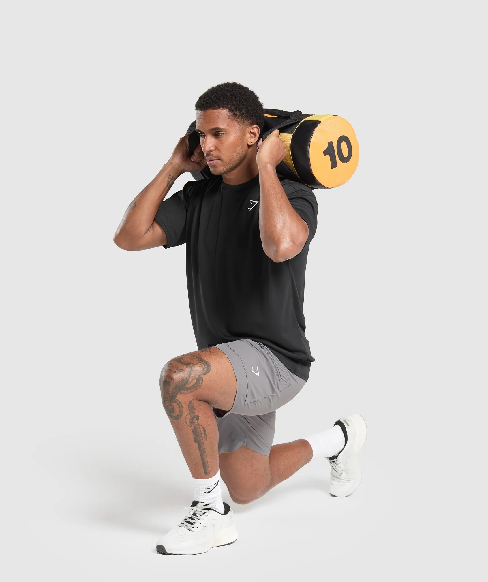 Gymshark Rest Day 6" Cargo Shorts - Brushed Grey
