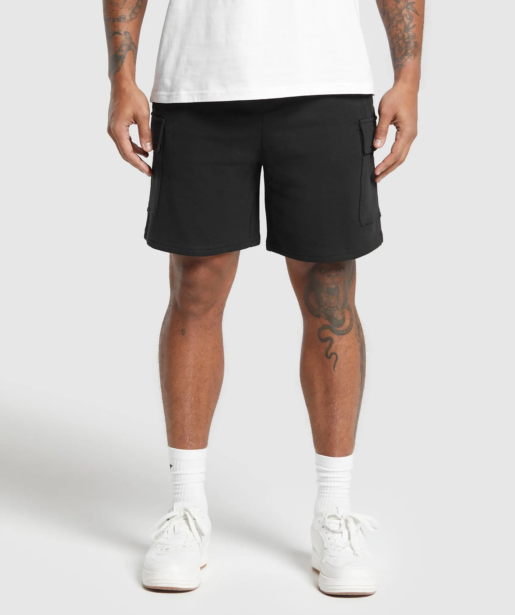 Gymshark Rest Day Essentials Cargo 7" Shorts - Black