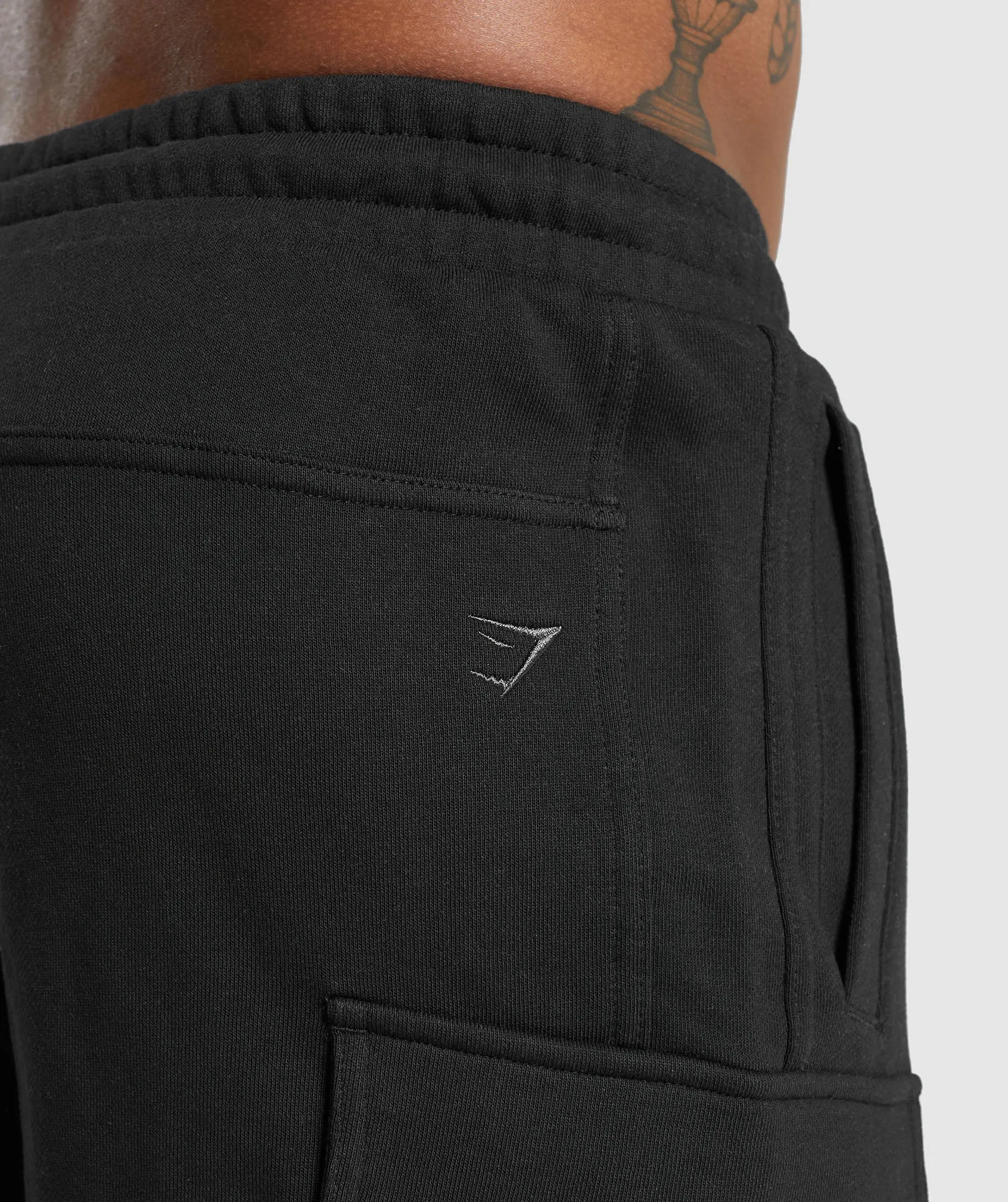 Gymshark Rest Day Essentials Cargo 7" Shorts - Black